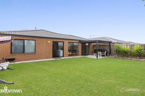 Property photo of 15 Prospect Place Wallan VIC 3756