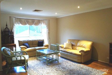 Property photo of 17 Bronzewing Drive Erina NSW 2250