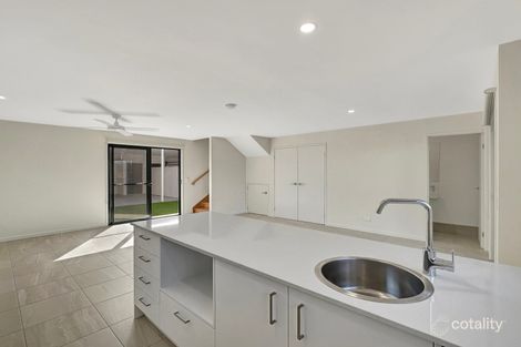 Property photo of 6 Lofty Walk Palmview QLD 4553