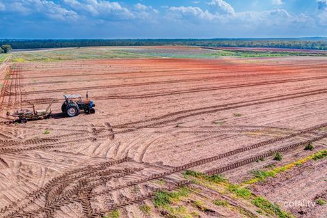 392 Heales Rd, Meadowvale, QLD 4670