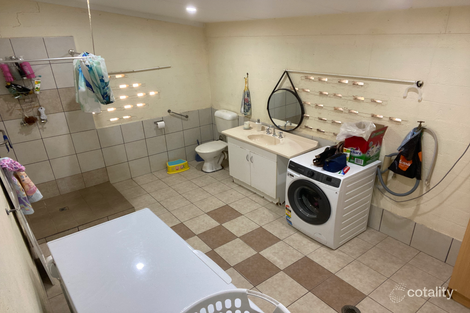 11 Third St, Forsayth, QLD 4871