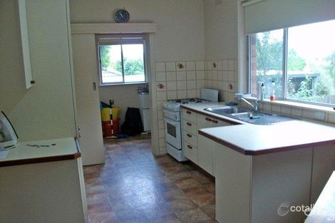 Property photo of 4 Lockhart Road Ringwood North VIC 3134