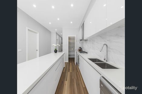 Property photo of 96B Windella Crescent Glen Waverley VIC 3150