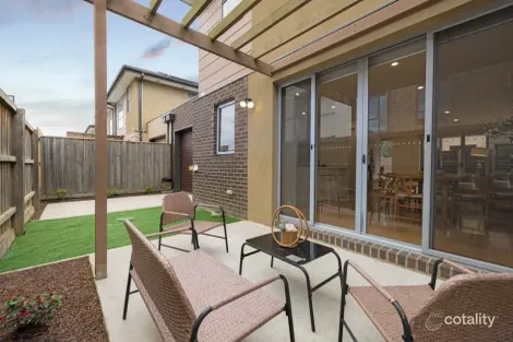 Property photo of 16 Emica Parade Knoxfield VIC 3180