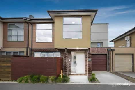 Property photo of 16 Emica Parade Knoxfield VIC 3180