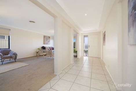 Property photo of 70 Somerset Drive Thornton NSW 2322
