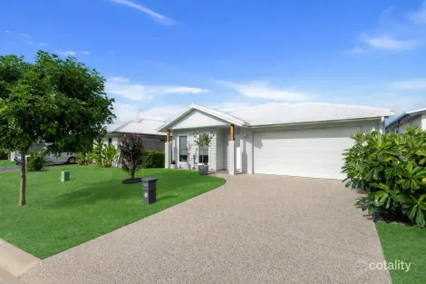 Property photo of 34 Tiller Circuit Trinity Beach QLD 4879