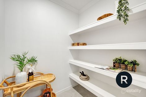 Property photo of 32 Castleview Lane Garbutt QLD 4814