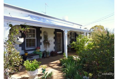 Property photo of 32 Sixth Street Gladstone SA 5473