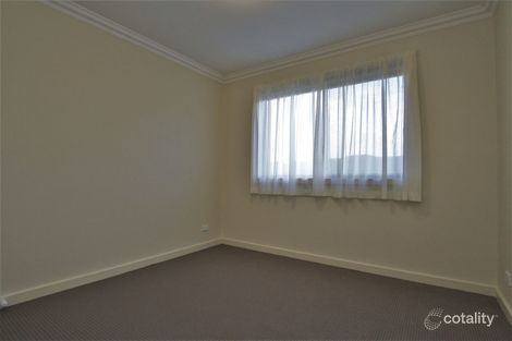 Property photo of 1 Paz Mews Mooroolbark VIC 3138
