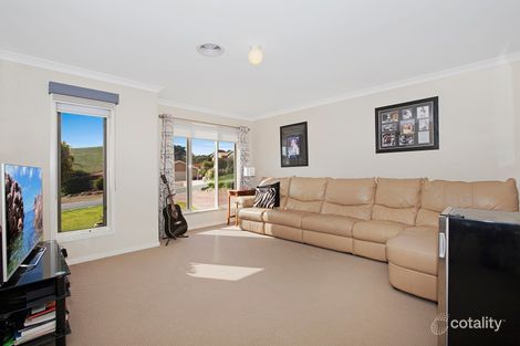 Property photo of 107 Valley Drive Wallan VIC 3756