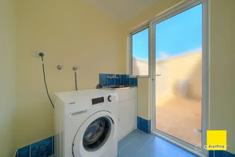 Property photo of 12/3 Dillon Close Collingwood Park WA 6330