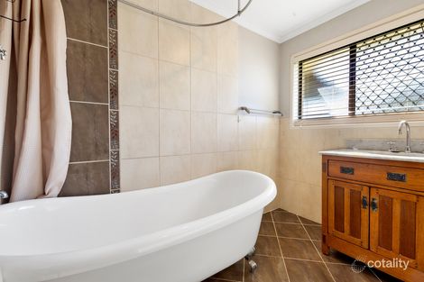 Property photo of 11 Darnum Court Cornubia QLD 4130