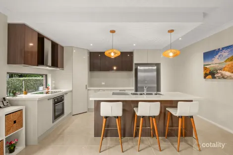 Property photo of 10 History Lane Narre Warren South VIC 3805