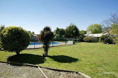 Property photo of 11 Rendcomb Street Kilsyth South VIC 3137