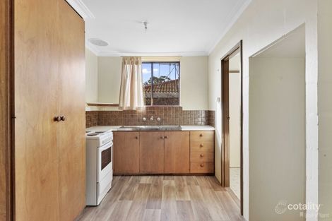 Property photo of 2/5 Reception Avenue Strathdale VIC 3550