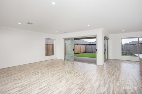 70 Stoneleigh Cct, Williams Landing, VIC 3027