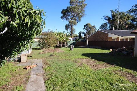 Property photo of 7 Waverley Road Mannering Park NSW 2259