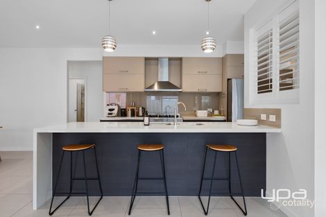 Property photo of 8 Cassinia Boulevard Maddingley VIC 3340