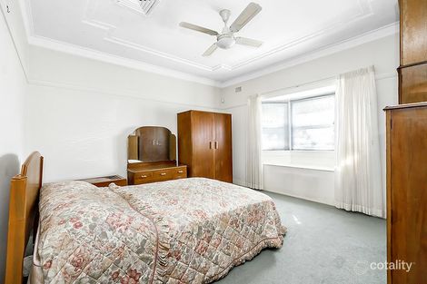 Property photo of 77 First Avenue Rodd Point NSW 2046