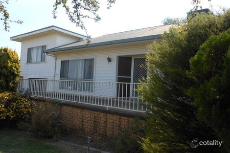 11 Boothby St, Young, NSW 2594