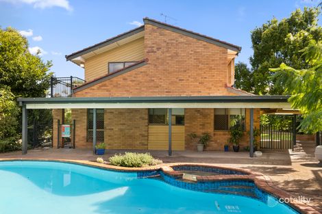 Property photo of 2 Muirfield Street Macgregor QLD 4109