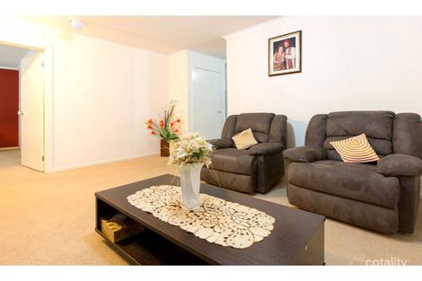 Property photo of 34 Kulkami Way Cranbourne West VIC 3977