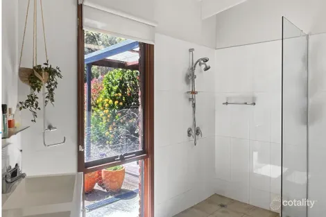 Property photo of 20 Nicks Close St Helens TAS 7216
