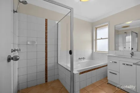 Property photo of 88 Anna Drive Raceview QLD 4305