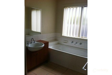 Property photo of 7 Killarney Ridge Greensborough VIC 3088