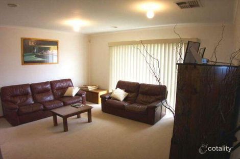 Property photo of 62 Rowes Road Werribee VIC 3030