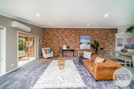 Property photo of 2/8 Canola Place Estella NSW 2650