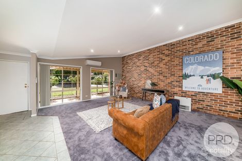 Property photo of 2/8 Canola Place Estella NSW 2650