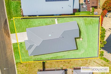 Property photo of 20 Grandview Crescent Armidale NSW 2350