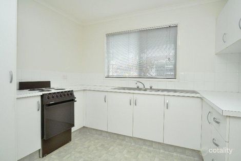 Property photo of 2/8 Avi Court Labrador QLD 4215