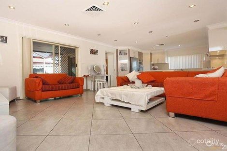 Property photo of 7 Marble Close Bossley Park NSW 2176