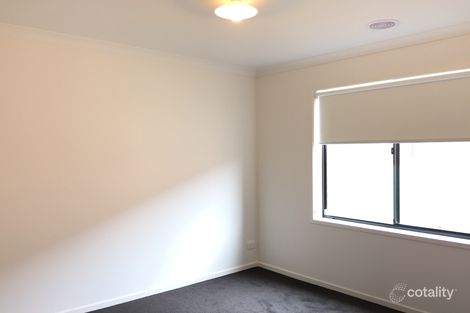 Property photo of 41 Oleary Way Maddingley VIC 3340