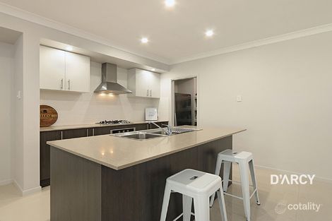 Property photo of 8 Kevpat Close The Gap QLD 4061