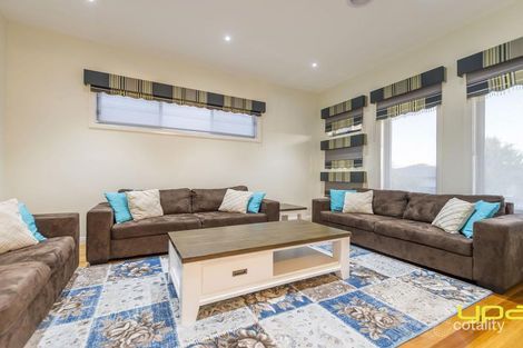 Property photo of 39 Bologna Crescent Greenvale VIC 3059