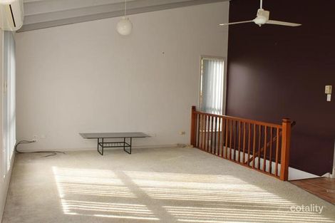 Property photo of 2/16 Pendara Crescent Lismore Heights NSW 2480