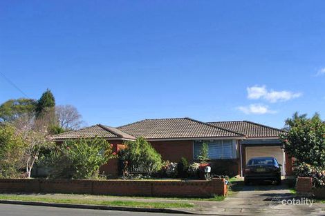 4 Page Pl, Cabramatta West, NSW 2166