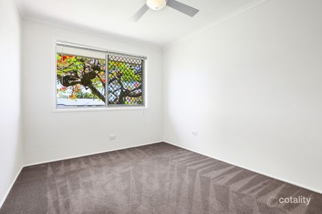 Property photo of 20 Crinum Crescent Southport QLD 4215