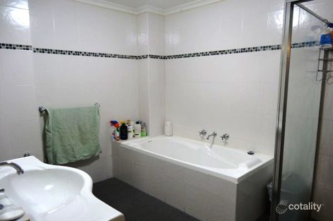 Property photo of 20/8-10 Browne Parade Warwick Farm NSW 2170