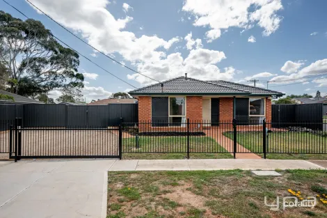 37 Hawkesbury Rd, Werribee, VIC 3030