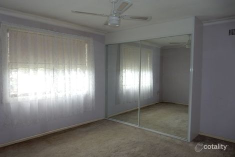 Property photo of 19 Omega Place Greenacre NSW 2190