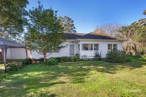 Property photo of 4 Wyuna Road West Pymble NSW 2073