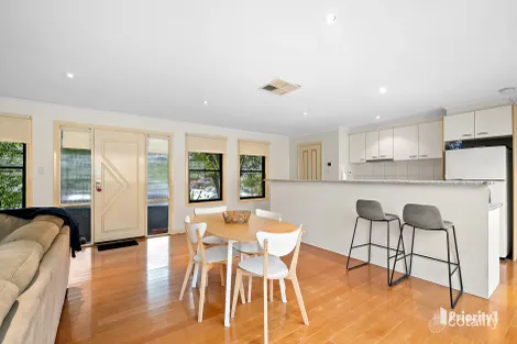 Property photo of 81 Gladstone Street Quarry Hill VIC 3550