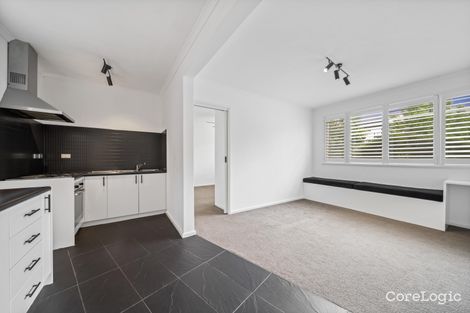 Property photo of 2/4 Nuyts Street Red Hill ACT 2603