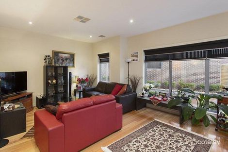 Property photo of 2/43 Cypress Avenue Brooklyn VIC 3012