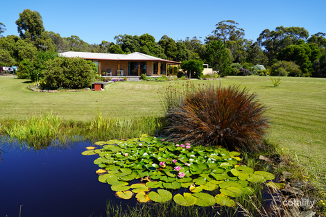 Basement B/2 Bay Cl, St Helens, TAS 7216